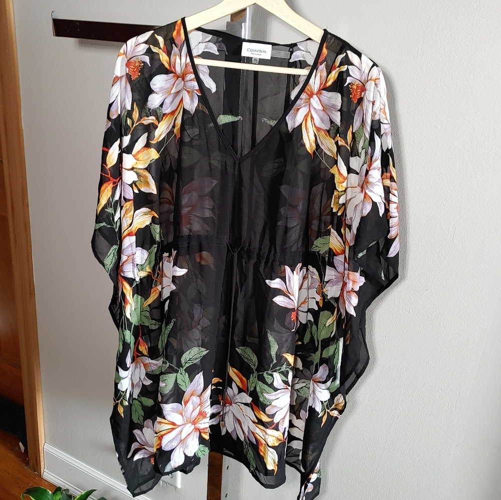 Calvin Klein New Swim Cover up